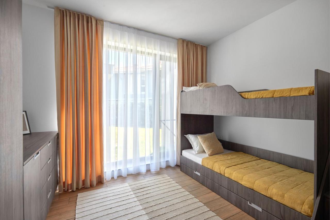 Ferienwohnung The Luxury Flat Achtopol Exterior foto